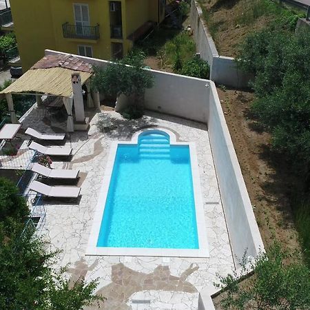 B&B Rita And Family Loceri Екстериор снимка