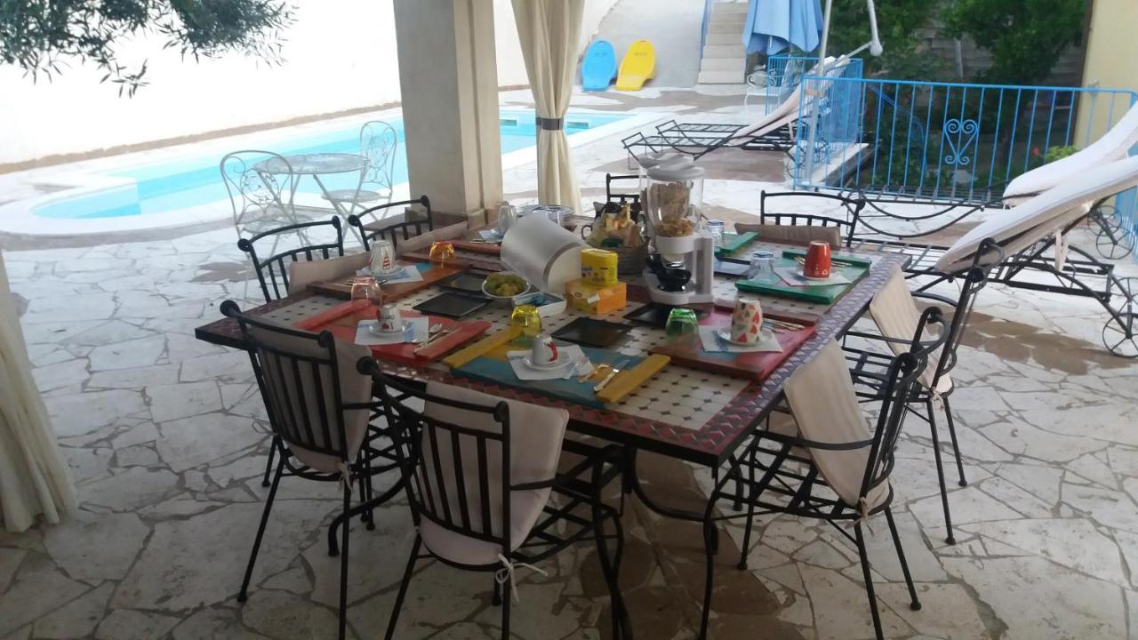 B&B Rita And Family Loceri Екстериор снимка