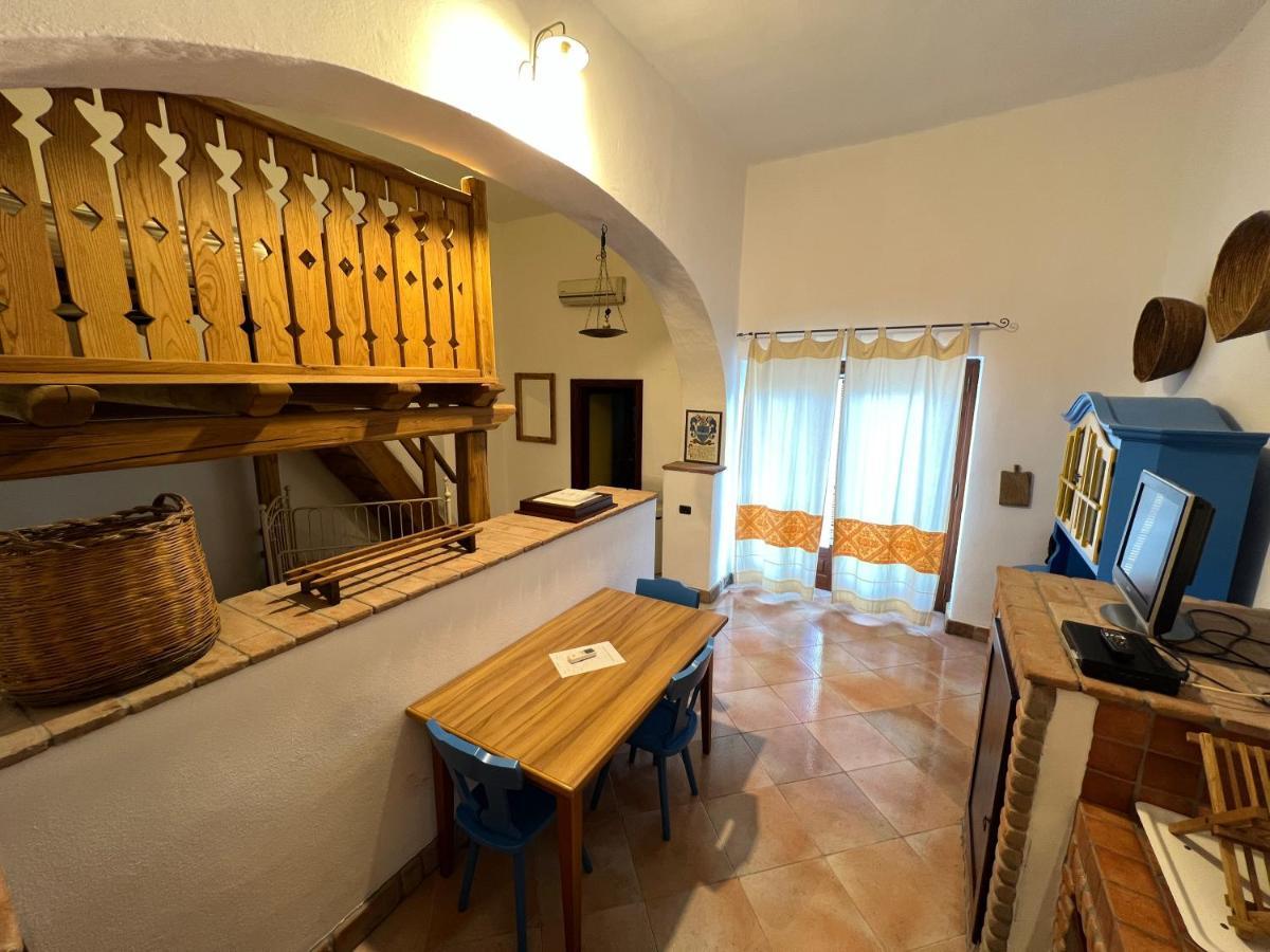 B&B Rita And Family Loceri Екстериор снимка